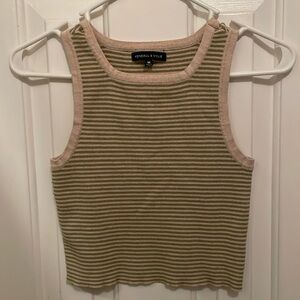 Kendall & Kylie shrunken tank